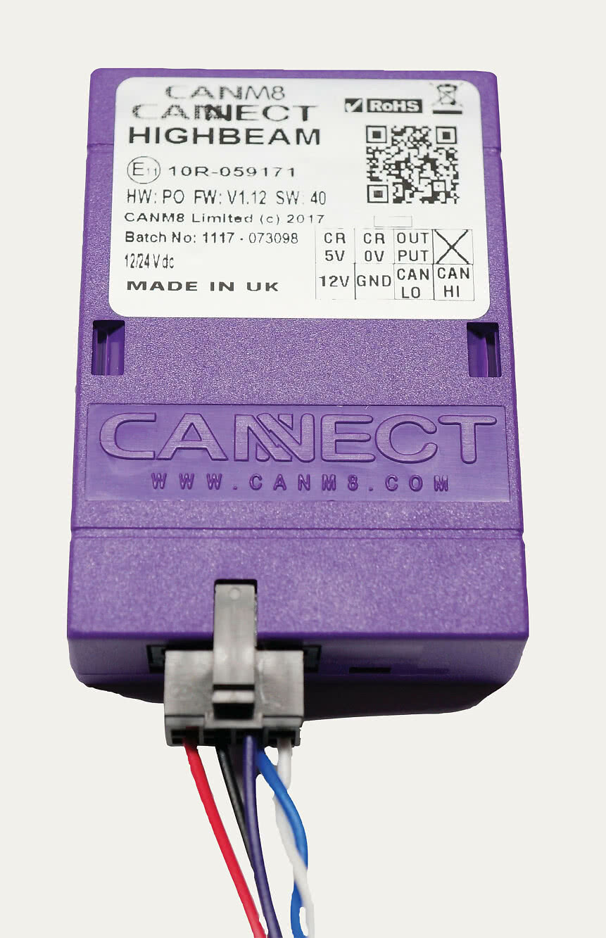 Canm 8 Cannect Highbeam Adapter Med Signalutgang